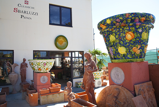 photo of Ceramiche Sbarluzzi, Pienza, Italy. © J. Hulsey