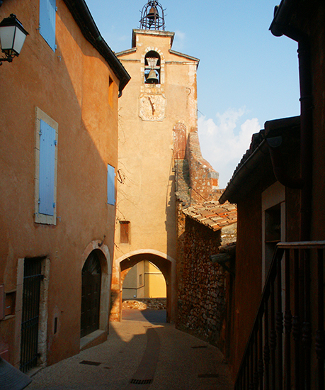 photo of Roussillon, France. © J. Hulsey