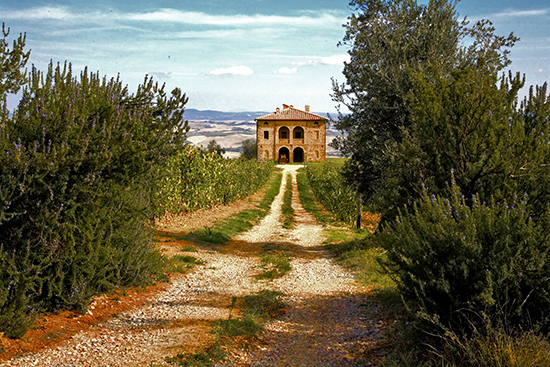 Photo of palazzo, Tuscany, Italy, by John Hulsey