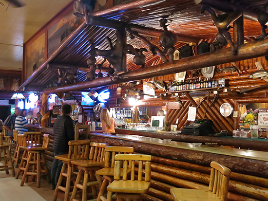 Photo inside The Rustic Pine Bar, © J. Hulsey